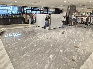 대전 백화점 입점 액세서리 매장 철거 및 원상복구 현장 현장 사진